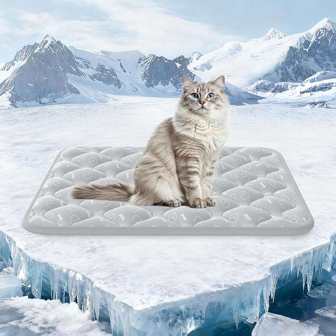 Ultimate Comfort for Your Pet: Premium Ocean Blue Cooling Mat with Color-Changing Technology (24" x 18") - Durable, Waterproof & Perfect for Hot Days
